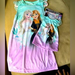Toddler girl Disney Frozen 2 sisters nightgown and doll gown set